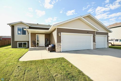 2307 Nature Ln, Hawley, MN, 56549 | Card Image