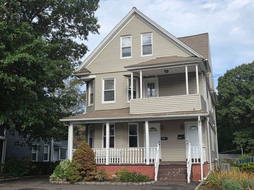 264 Villa Ave, Fairfield, CT, 06825-1941 | Card Image