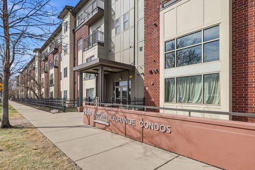 402-2900 11th Ave S, Minneapolis, MN, 55407-5814 | Card Image