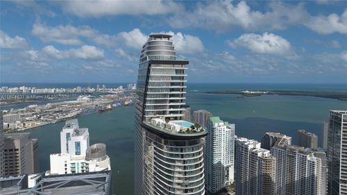 506e-300 Biscayne Boulevard Way, Miami, FL, 33131-2278 | Card Image