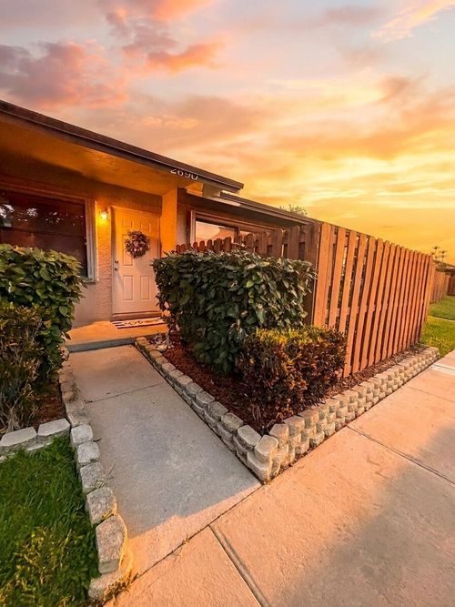2690 N Nob Hill Road, Sunrise, FL, 33322 | Card Image