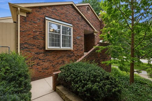 2648 E Windermere Woods Dr, Bloomington, IN, 47401-5451 | Card Image