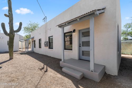 d-717 N 7th Avenue, Tucson, AZ, 85705 | Card Image