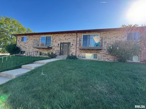 apt-4-310 30th Avenue Ct, Moline, IL, 61265-5901 | Card Image