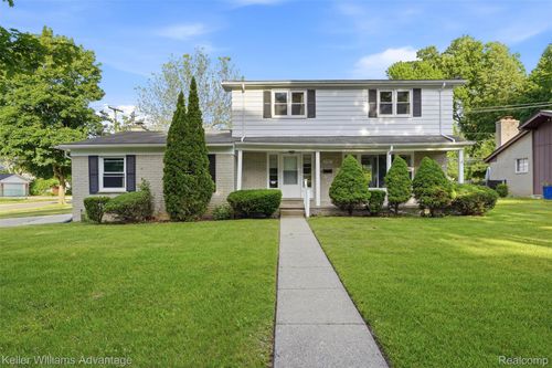 27955 Berkshire Dr, Southfield, MI, 48076-4931 | Card Image