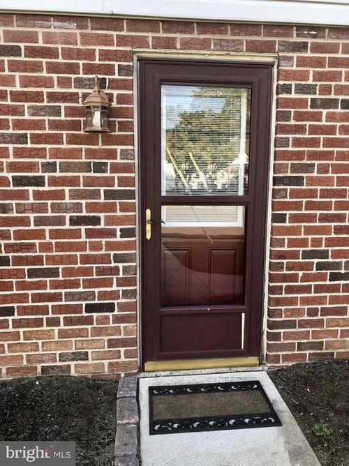 717 Milmont Ave, SWARTHMORE, PA, 19081-2518 | Card Image