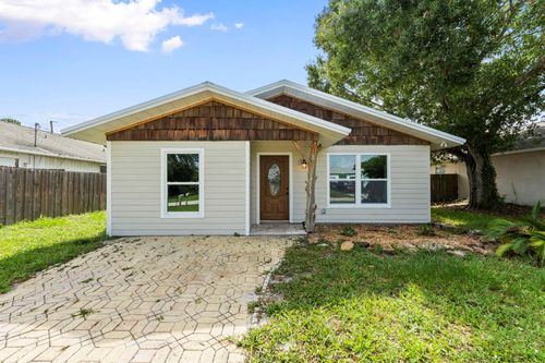 1320 21st Ave Sw, Vero Beach, FL, 32962-6143 | Card Image