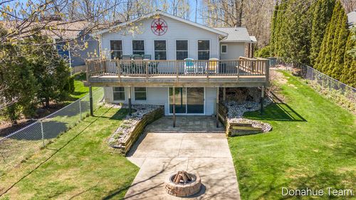 4460 S Sherman Avenue, Sherman Township, MI, 49412 | Card Image