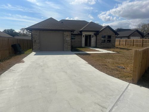 2130 Canal St, Port Arthur, TX, 77640-1857 | Card Image