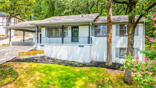7 Brookfield Cv, Little Rock, AR, 72205-2401 | Card Image