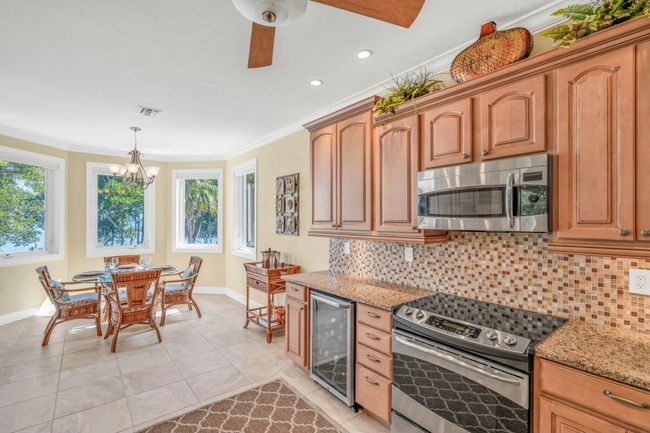 Kitchen | Image 18
