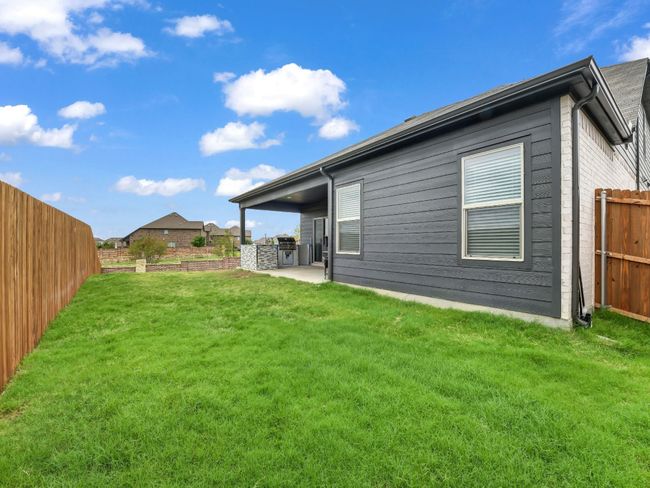Back of houme | Image 32