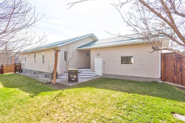 121 20 Street, Home with 5 bedrooms, 3 bathrooms and 4 parking in Fort Macleod AB | Image 43