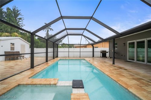 10091 Georgia St, BONITA SPRINGS, FL, 34135-4646 | Card Image