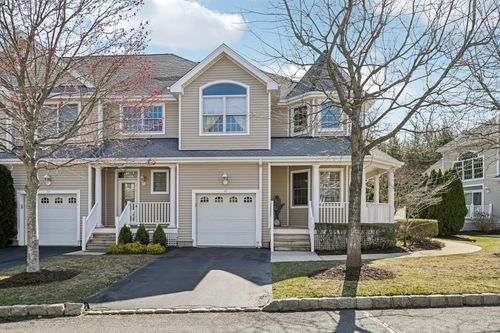 49 Blair Rd, East Setauket, NY, 11733-4111 | Card Image
