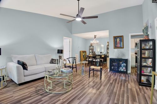 448 Deerwood St, Columbia, SC, 29205-4101 | Card Image