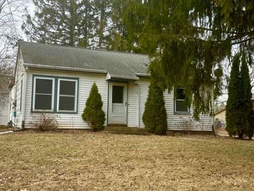 135 Felix St, Wales, WI, 53183-9508 | Card Image