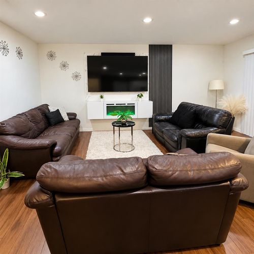 211-1 Greenway Vlg N, Royal Palm Beach, FL, 33411-2944 | Card Image