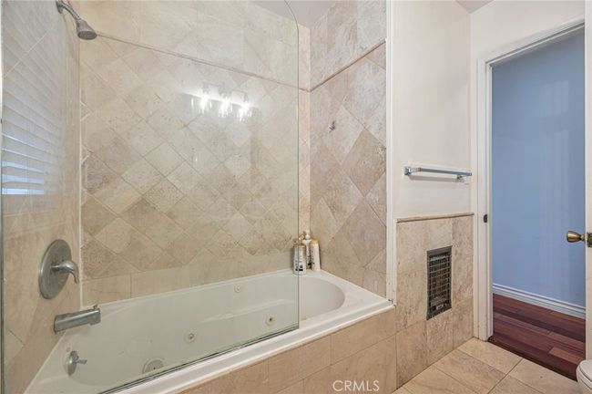 20129 Halsted St, House other with 3 bedrooms, 2 bathrooms and 2 parking in Chatsworth CA | Image 27