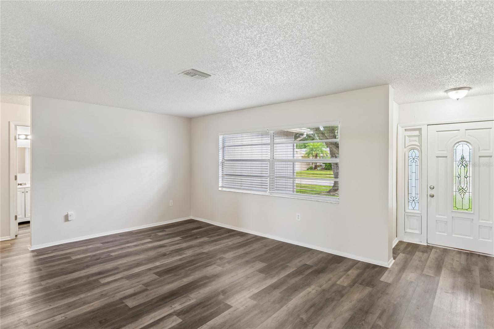 Residential in PINELLAS PARK 4