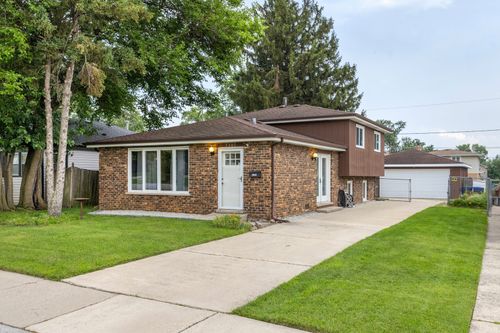 7307 W 113th Pl, Worth, IL, 60482-1716 | Card Image