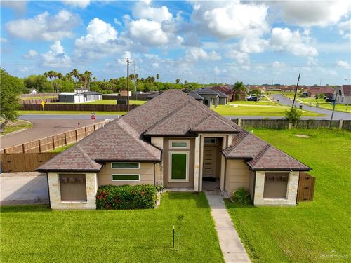 201 White Oak, Los Fresnos, TX, 78566-5078 | Card Image