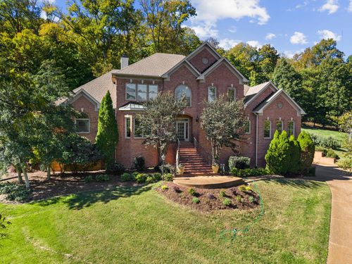 537 Grand Oaks Dr, Brentwood, TN, 37027-5649 | Card Image