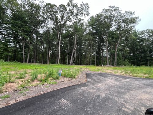 564 Marion Ave, Plantsville, CT, 06479-1469 | Card Image
