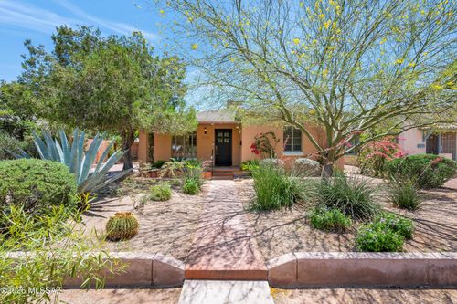 2110 E 7th Street, Tucson, AZ, 85719 | Card Image