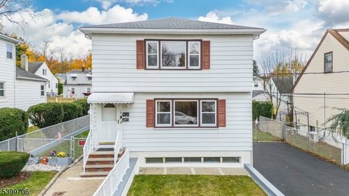 18 Birch St, Bloomfield, NJ, 07003-4004 | Card Image