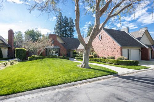 143-2555 W Bluff Avenue, Fresno, CA, 93711 | Card Image