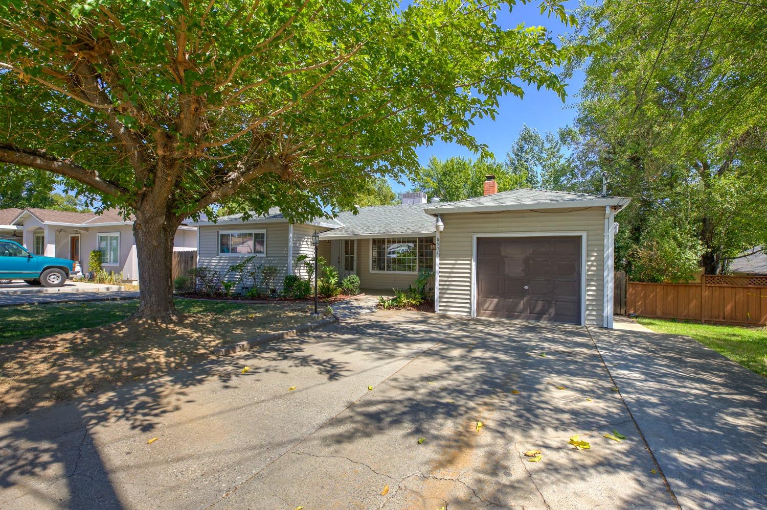 Mariposa Ave, Citrus Heights, CA 95610