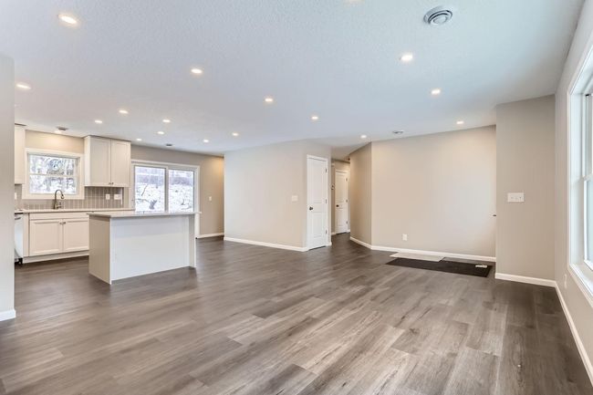 2740 County Rd E - Web Quality - 009 - 06 Living Room.jpg | Image 5