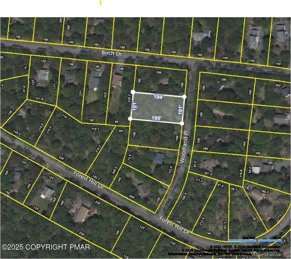 Land in Blakeslee