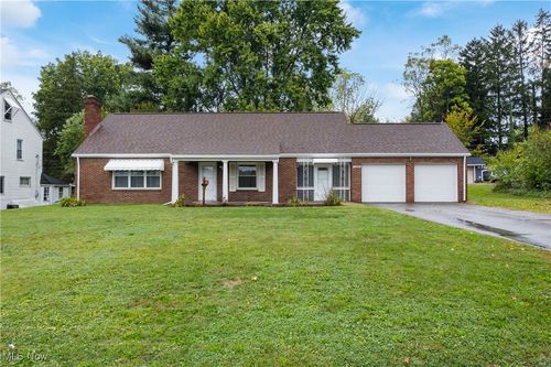 1720 Lincoln Way E, Massillon, OH, 44646-6961 | Card Image