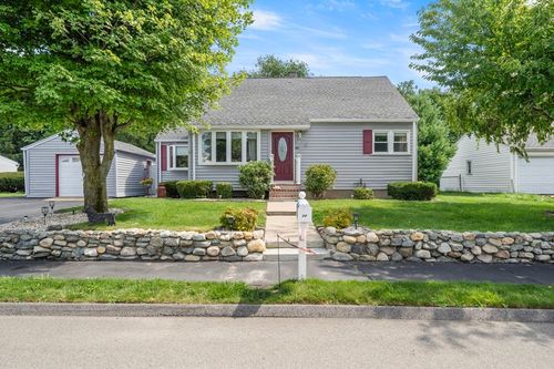 14 Richard Cir, Woburn, MA, 01801-1021 | Card Image