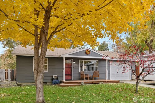 1315 N Delphine St, Ellensburg, WA, 98926-2345 | Card Image