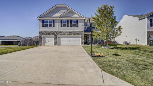 6775 Wildlife Cir, Piney Flats, TN, 37686-2935 | Card Image