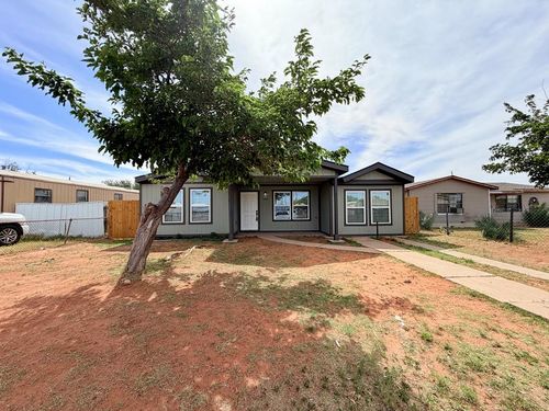 2805 Robertson Ave, Odessa, TX, 79764-7459 | Card Image