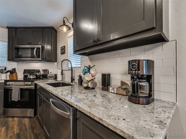 11 Port Duncan Blvd, House other with 3 bedrooms, 3 bathrooms and null parking in Afton OK | Image 23