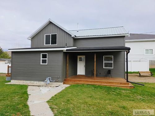 131 N 2nd E, Soda Springs, ID, 83276-1213 | Card Image