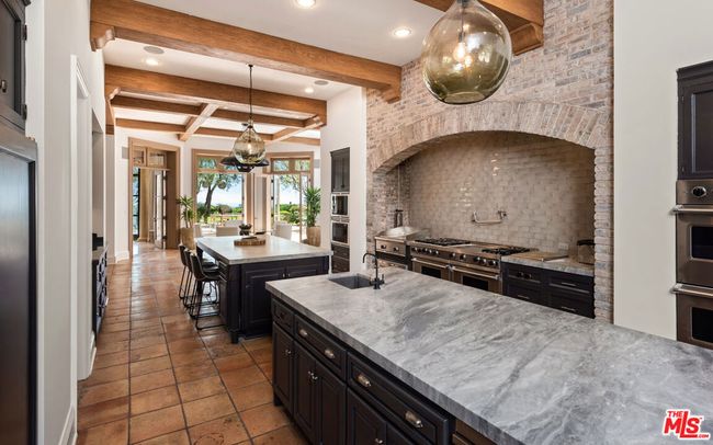9904 Kip Dr, House other with 10 bedrooms, 22 bathrooms and null parking in Beverly Hills CA | Image 9