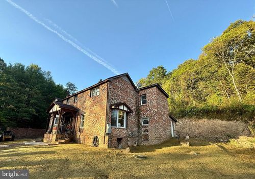 3339 N Frederick Pike, WINCHESTER, VA, 22603-2913 | Card Image