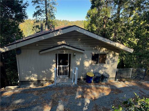 24058 Cresta Dr, Crestline, CA, 92325-9512 | Card Image