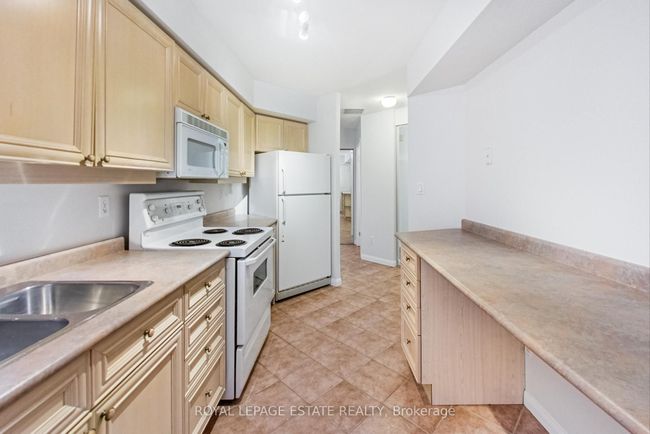 202 - 2365 Queen St E, Condo with 1 bedrooms, 1 bathrooms and null parking in Toronto ON | Image 9
