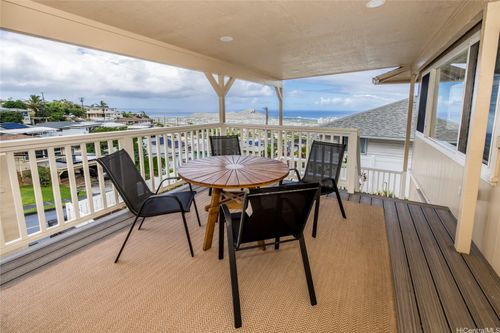 1938 Bertram St, Honolulu, HI, 96816-2006 | Card Image
