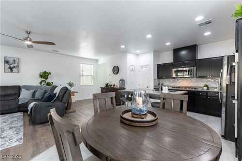 1950 Shanon Michelle Ave, North Las Vegas, NV, 89031-2241 | Card Image