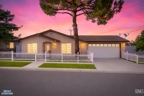 106 Lucard Street, Taft, CA, 93268 | Card Image