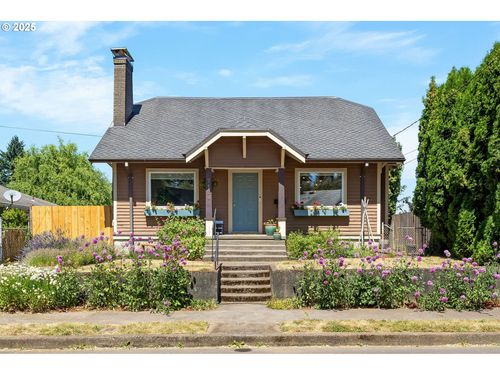 7129 N Sedro St, Portland, OR, 97203-2522 | Card Image