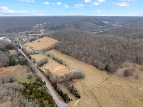 4 Tullahoma Rd, Normandy, TN, 37360-5018 | Card Image